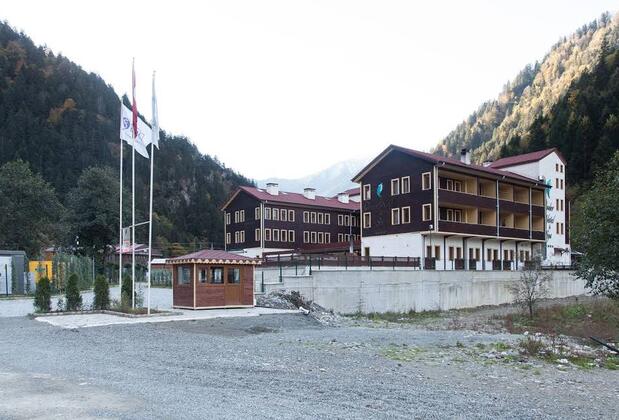 Flora Hotel Uzungöl - Görsel 6