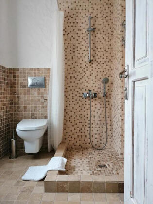 Four Rooms Butik Otel - Görsel 10