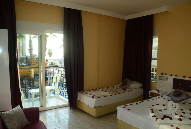 Saygılı Beach Hotel - Görsel 15