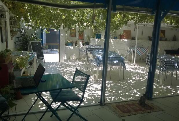 Mavi Beyaz Pansiyon Ve Cafe - Görsel 13
