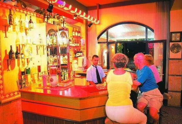 Karadeniz Hotel Marmaris - Görsel 4