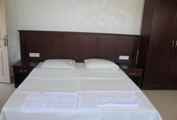 Mavi Yengeç Yüzer Köşk Restaurant ve Apart Otel - Görsel 49