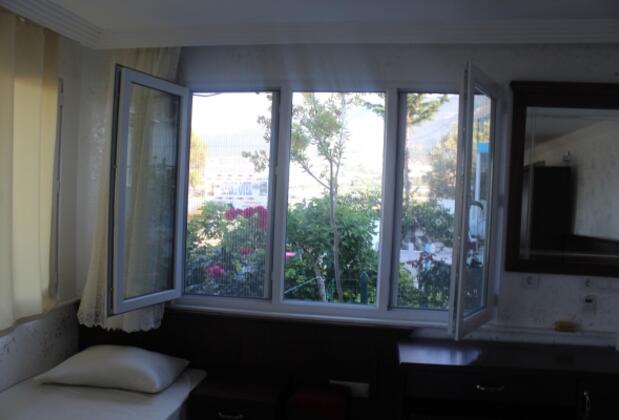 Mavi Yengeç Yüzer Köşk Restaurant ve Apart Otel - Görsel 8