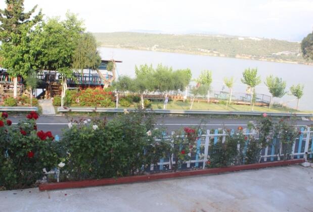 Mavi Yengeç Yüzer Köşk Restaurant ve Apart Otel - Görsel 30