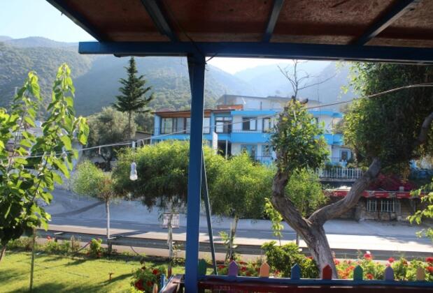 Mavi Yengeç Yüzer Köşk Restaurant ve Apart Otel - Görsel 31