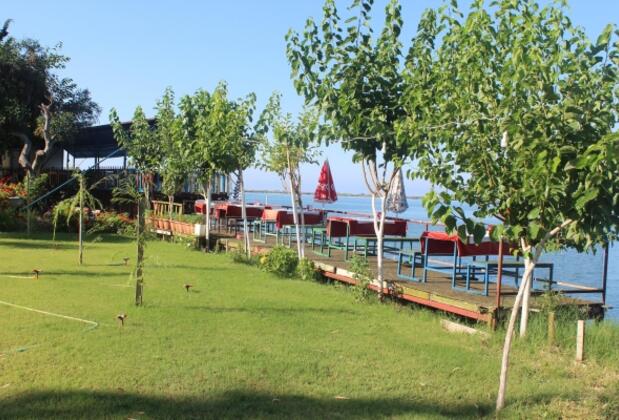 Mavi Yengeç Yüzer Köşk Restaurant ve Apart Otel - Görsel 47