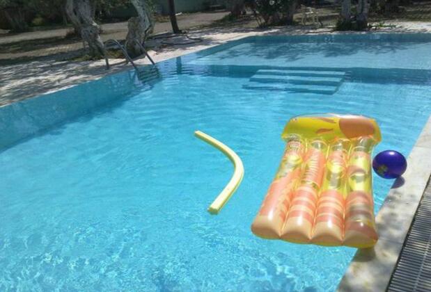 Oliva Havuzlu Pansiyon - Görsel 11