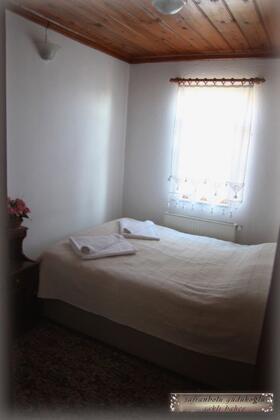 Güdükoğlu Saklı Bahçe Aile Bağ Evi - Görsel 20