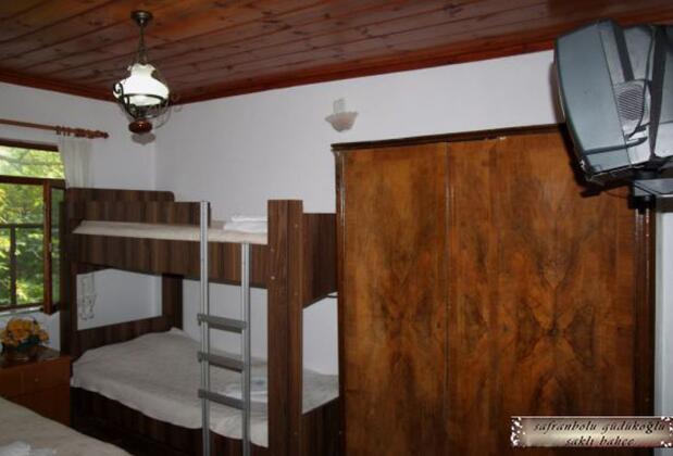 Güdükoğlu Saklı Bahçe Aile Bağ Evi - Görsel 12