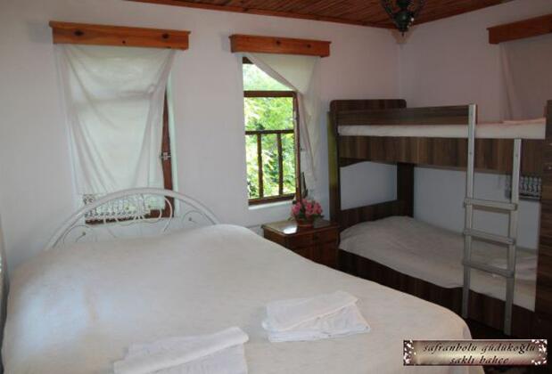 Güdükoğlu Saklı Bahçe Aile Bağ Evi - Görsel 24