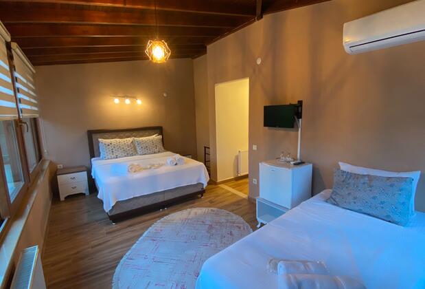 Cunda Giritlioğlu Otel - Görsel 14