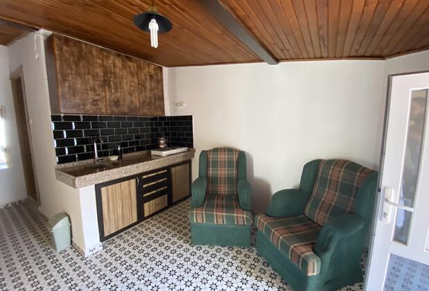 Gökçeada Adem Baba Apart Pansiyon - Görsel 11