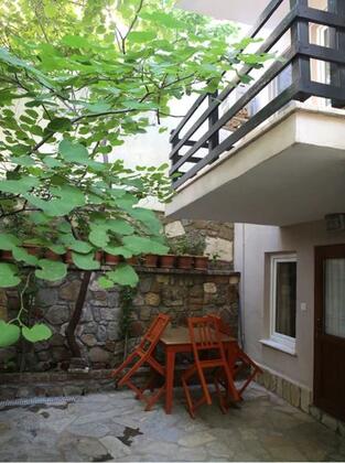 Bozcaada Zeytin Suite Pansiyon - Görsel 3