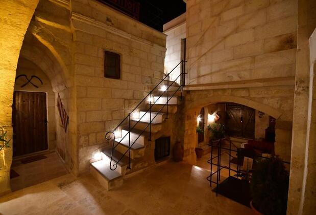 Shadow Cave House - Görsel 4