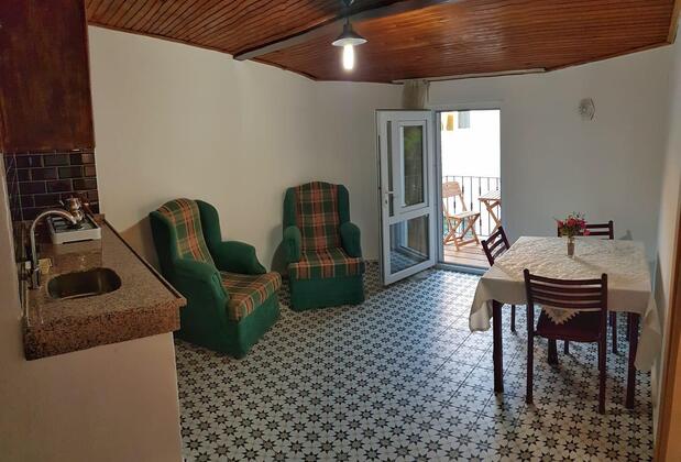 Gökçeada Adem Baba Apart Pansiyon - Görsel 6