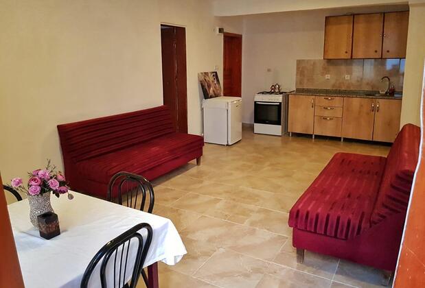 Gökçeada Adem Baba Apart Pansiyon - Görsel 15