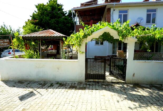 Gökçeada Adem Baba Apart Pansiyon - Görsel 3