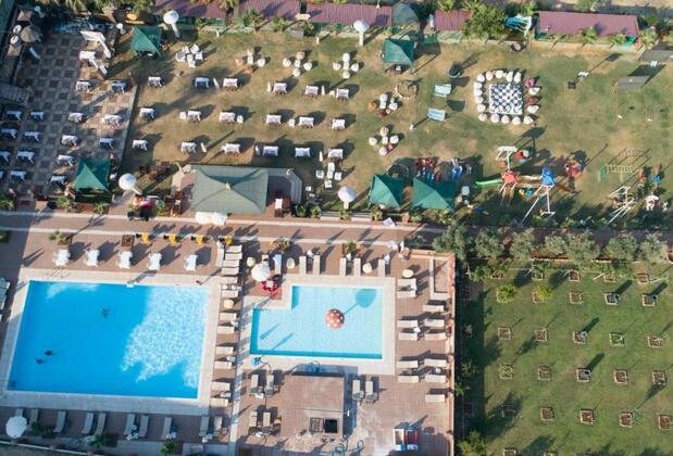 Ünlüselek Otel - Görsel 4