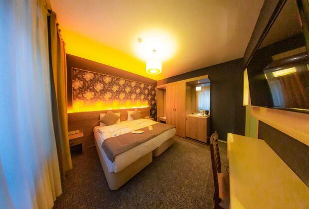 ROYAL BUSINESS - Görsel 14