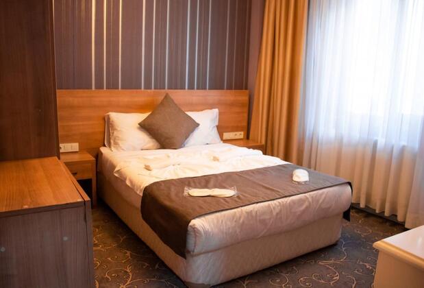 ROYAL BUSINESS - Görsel 12