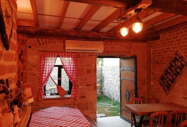 Azra Konukevi ve Restaurant - Görsel 3