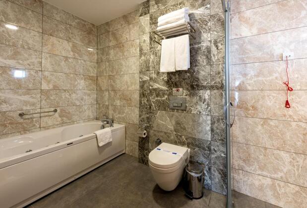 Hotel Boursier 2 Spa İstanbul - Görsel 24