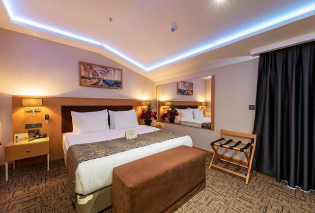 Hotel Boursier 2 Spa İstanbul - Görsel 8