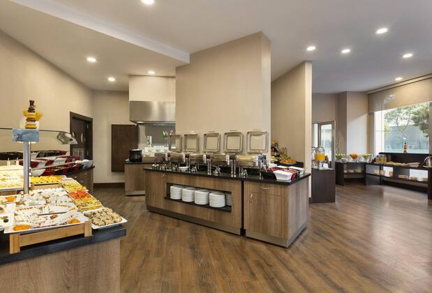 Ramada Plaza by Wyndham İzmir - Görsel 42
