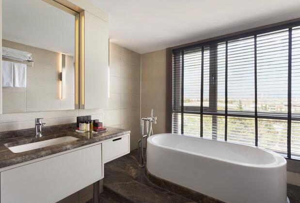 Ramada Plaza by Wyndham İzmir - Görsel 24