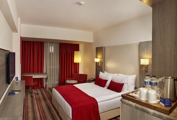 Ramada Plaza by Wyndham İzmir - Görsel 13