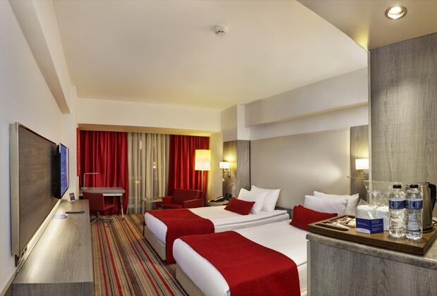 Ramada Plaza by Wyndham İzmir - Görsel 16