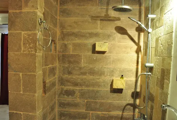 Monk Island Guesthouse Foça - Görsel 19