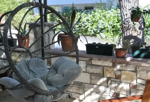 Monk Island Guesthouse Foça - Görsel 36