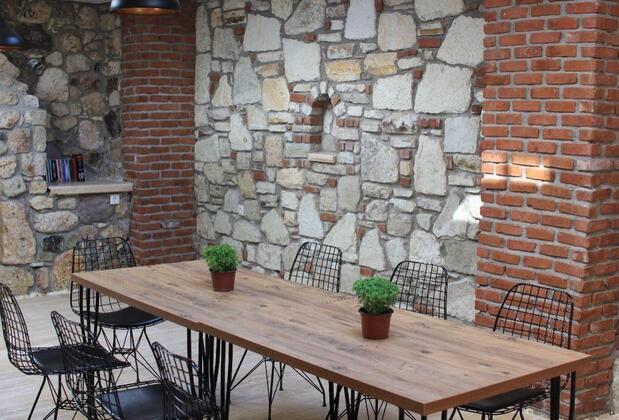 Monk Island Guesthouse Foça - Görsel 35