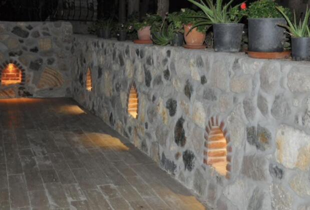 Monk Island Guesthouse Foça - Görsel 37