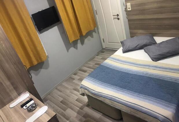 Silver Suit - Görsel 5