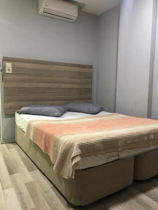 Silver Suit - Görsel 8