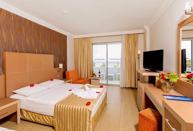 Holiday Garden Resort Okurcalar - Görsel 5