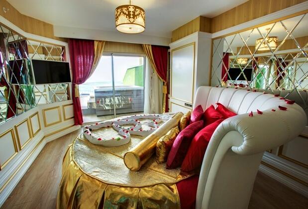 Azura Deluxe Resort & Spa Hotel - Görsel 11