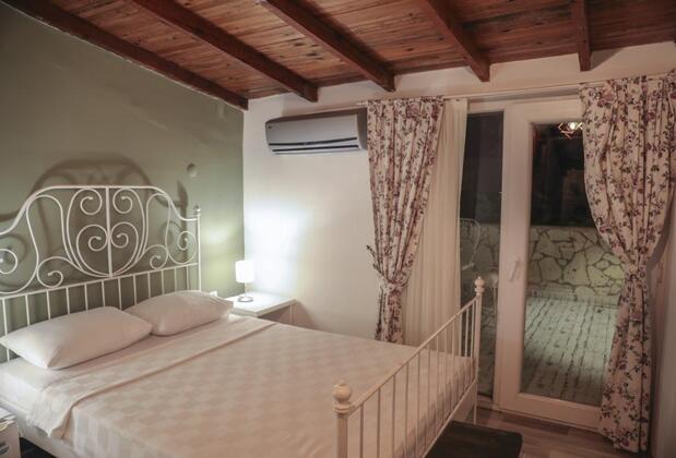 Bee Alaçatı by Tren - Görsel 8