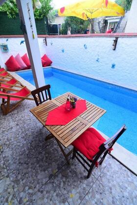 Zübeyde Hanım Alaçatı Otel - Görsel 11