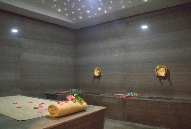 Royal Çeşme Hotel - Görsel 41