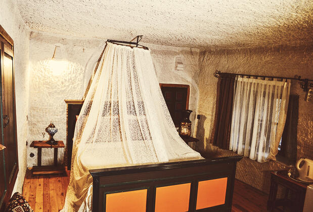 Emily's Cave House - Görsel 5