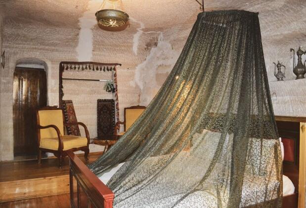 Emily's Cave House - Görsel 9