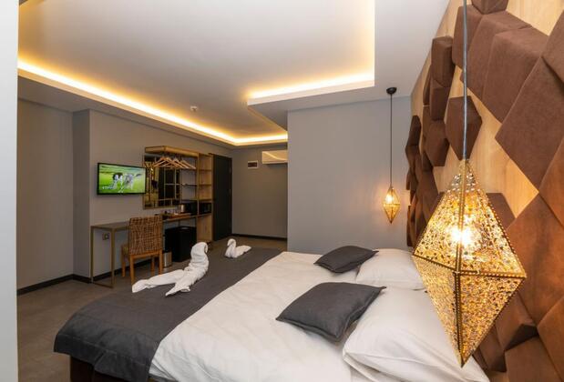 Fly And Stay Airport Hotel - Görsel 9