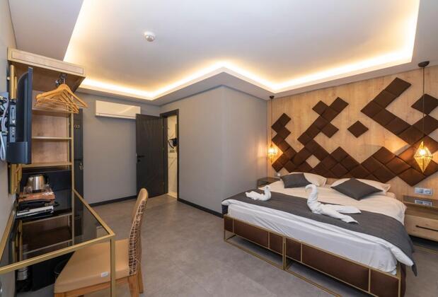 Fly And Stay Airport Hotel - Görsel 7