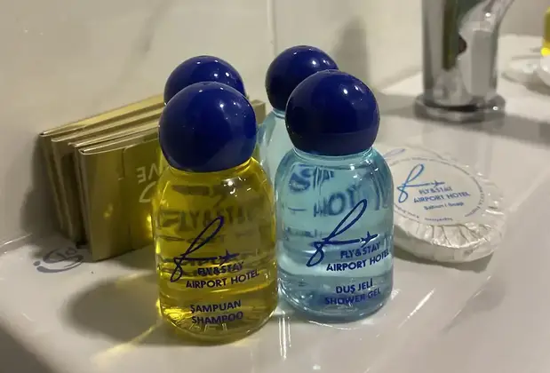 Fly And Stay Airport Hotel - Görsel 14