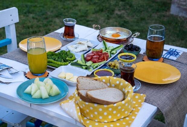 Cunda Zeyna Otel - Görsel 9