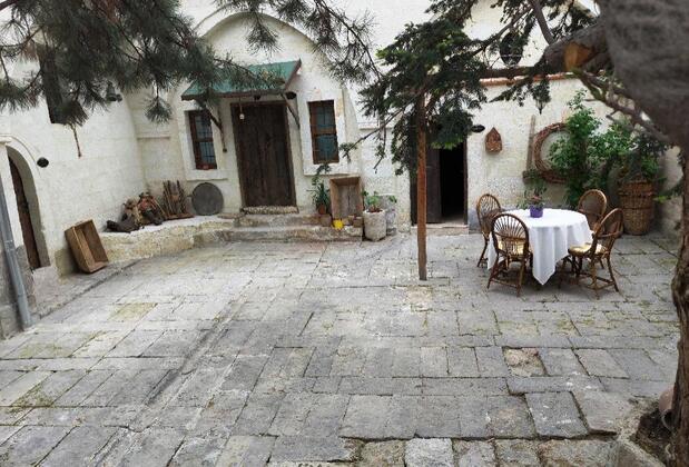 Armesos Cave Hotel - Görsel 3