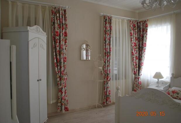 The White Alaçatı Otel & Restoran - Görsel 12